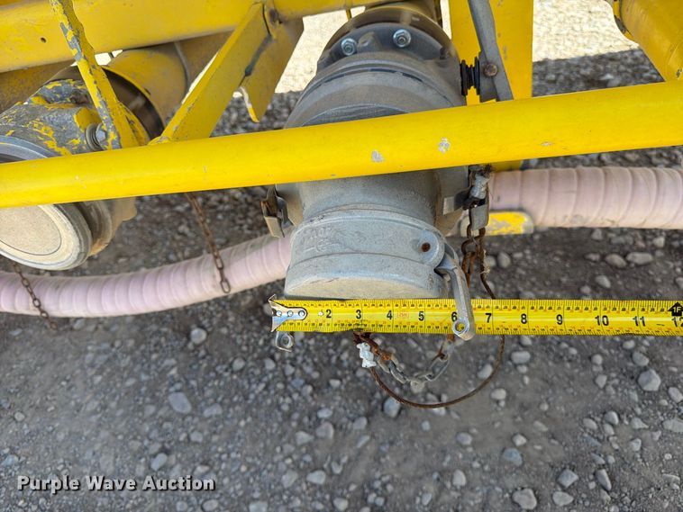 image for item FK4638 2002 Beall fuel trailer