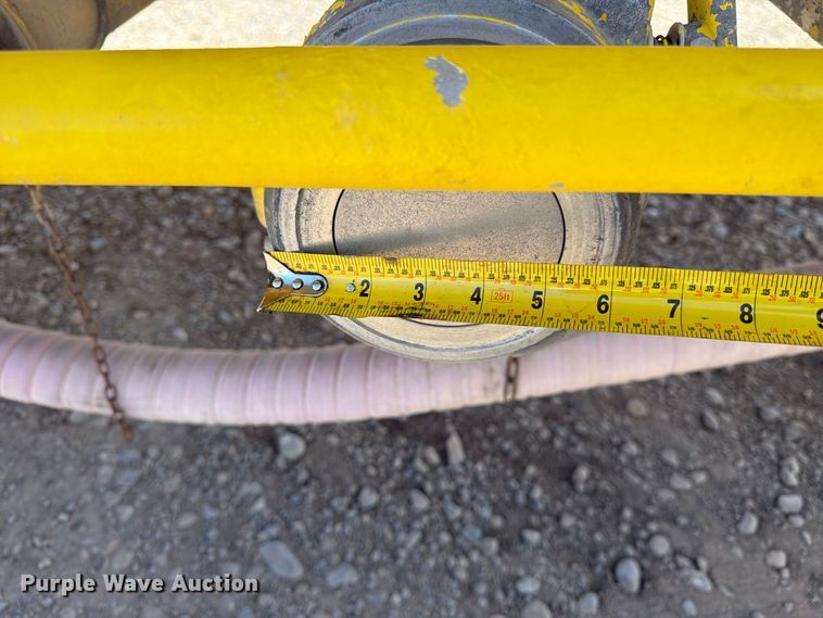 image for item FK4638 2002 Beall fuel trailer