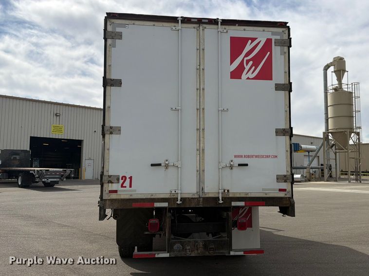 image for item FK4666 2003 International MA025 side curtain box truck