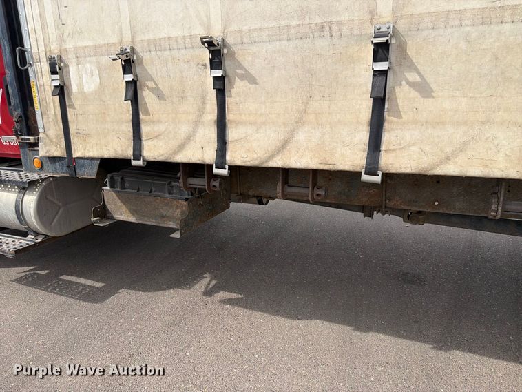 image for item FK4666 2003 International MA025 side curtain box truck