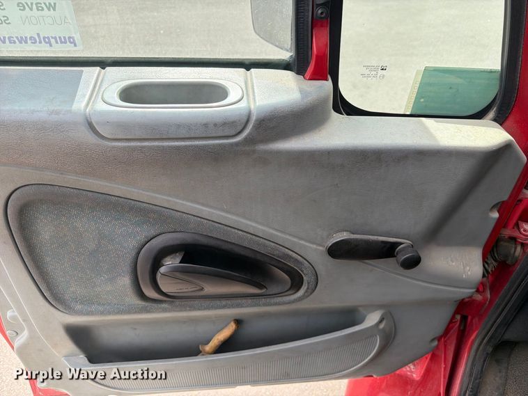 image for item FK4666 2003 International MA025 side curtain box truck