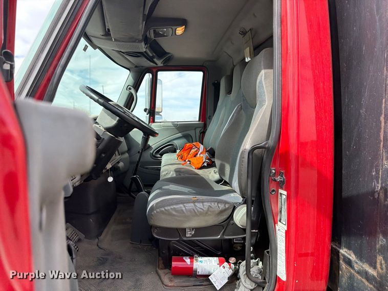 image for item FK4666 2003 International MA025 side curtain box truck