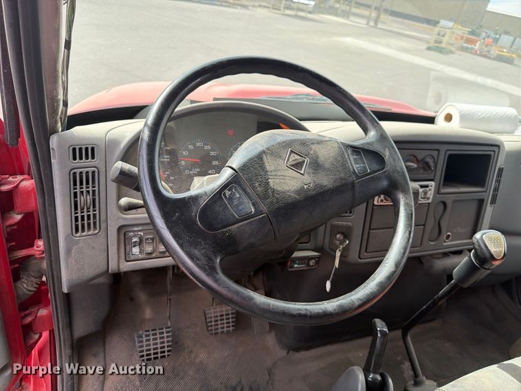 image for item FK4666 2003 International MA025 side curtain box truck