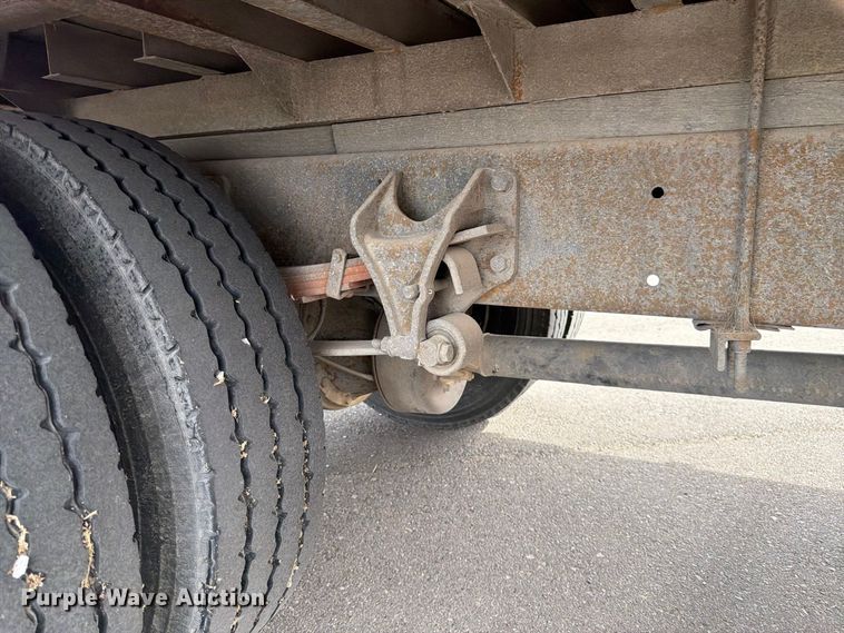 image for item FK4666 2003 International MA025 side curtain box truck