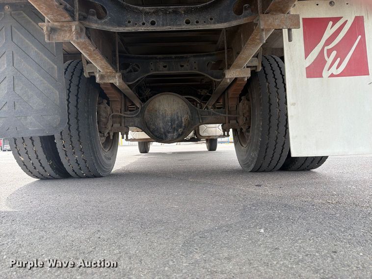 image for item FK4666 2003 International MA025 side curtain box truck