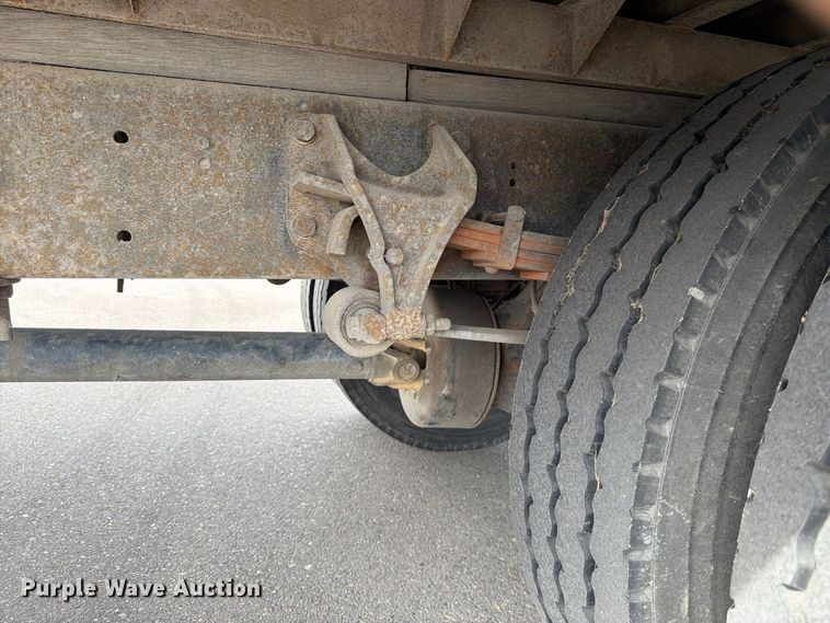 image for item FK4666 2003 International MA025 side curtain box truck