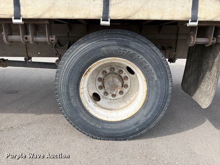 image for item FK4666 2003 International MA025 side curtain box truck