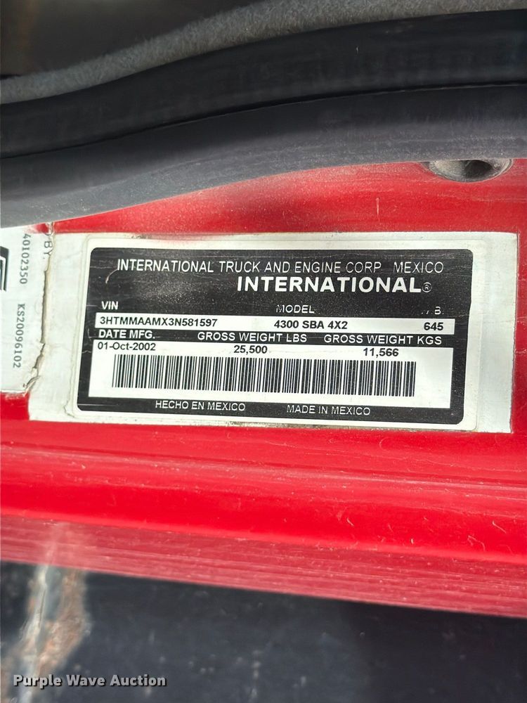 image for item FK4666 2003 International MA025 side curtain box truck