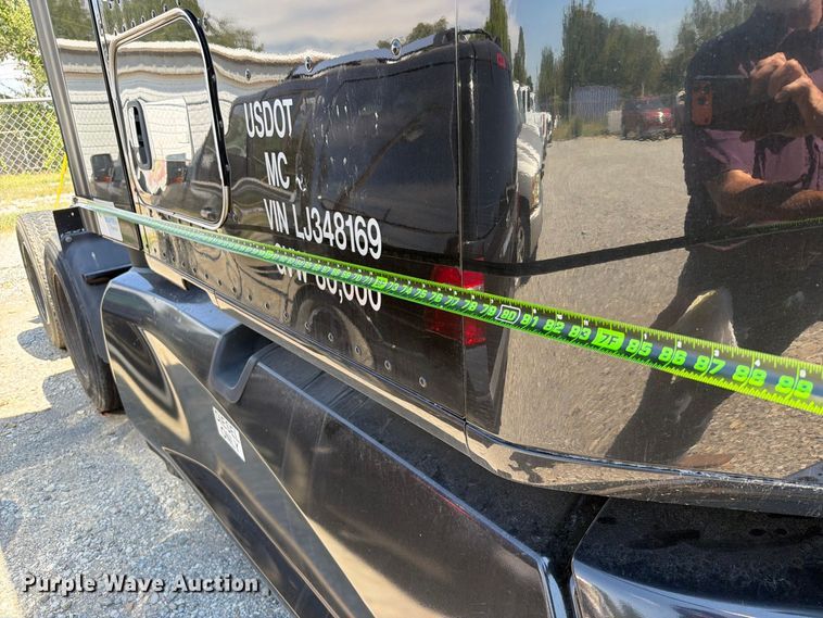 image for item FK5066 2020 Kenworth T680 semi truck