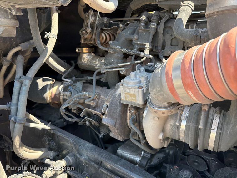 image for item FK5066 2020 Kenworth T680 semi truck