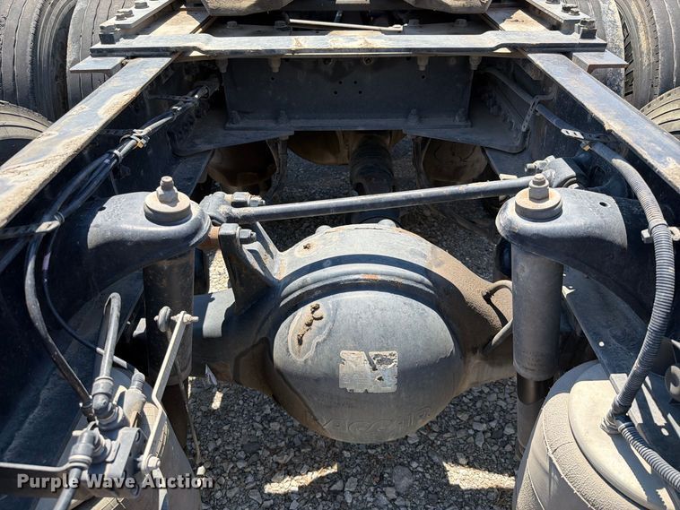 image for item FK5066 2020 Kenworth T680 semi truck