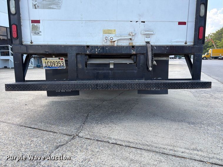 image for item FN2049 2011 Ford E350 box truck