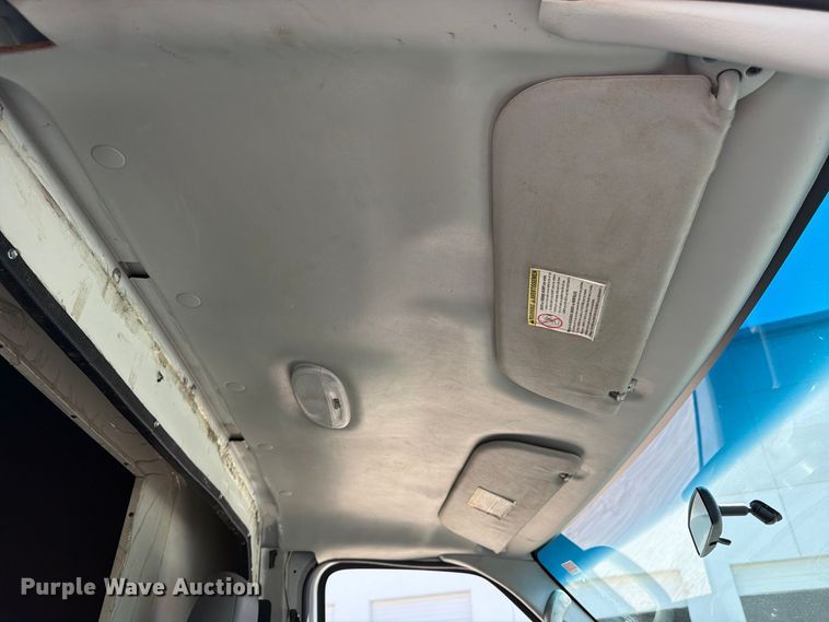 image for item FN2049 2011 Ford E350 box truck
