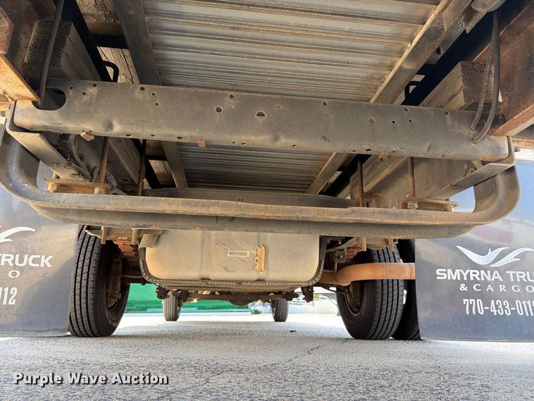 image for item FN2049 2011 Ford E350 box truck