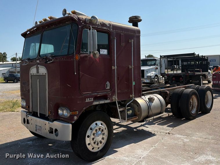 image for item FN2557 1973 Kenworth semi truck