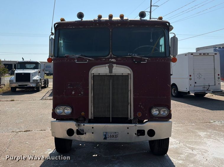 image for item FN2557 1973 Kenworth semi truck