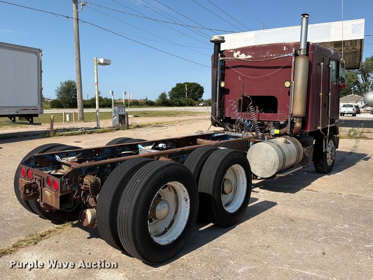 image for item FN2557 1973 Kenworth semi truck