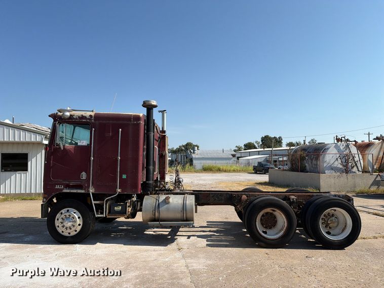 image for item FN2557 1973 Kenworth semi truck