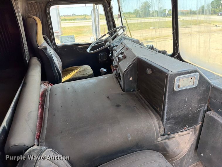 image for item FN2557 1973 Kenworth semi truck