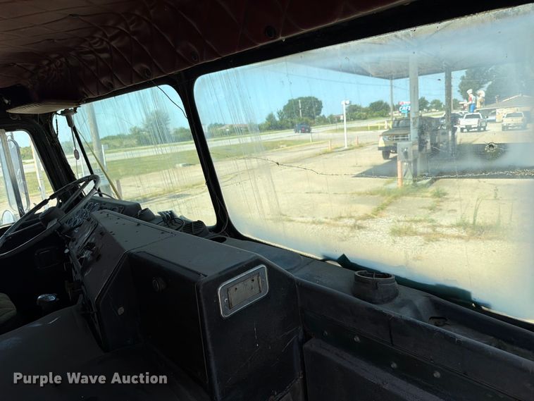 image for item FN2557 1973 Kenworth semi truck