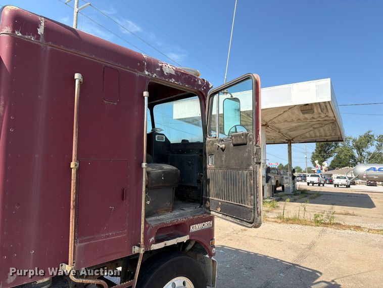 image for item FN2557 1973 Kenworth semi truck