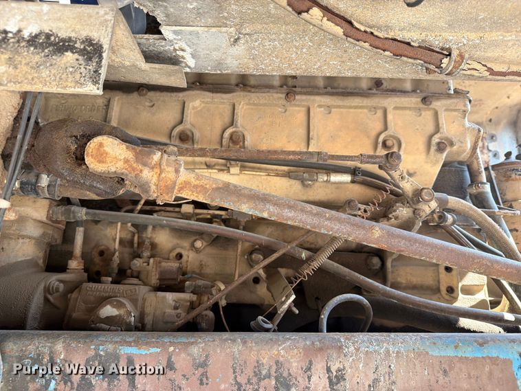 image for item FN2557 1973 Kenworth semi truck