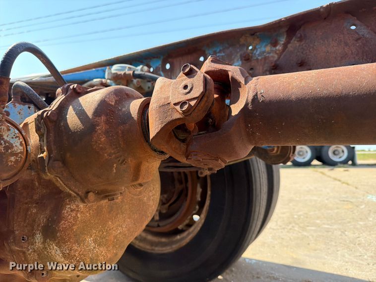 image for item FN2557 1973 Kenworth semi truck