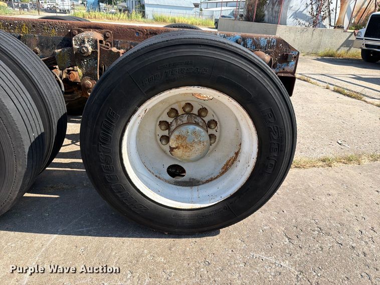 image for item FN2557 1973 Kenworth semi truck