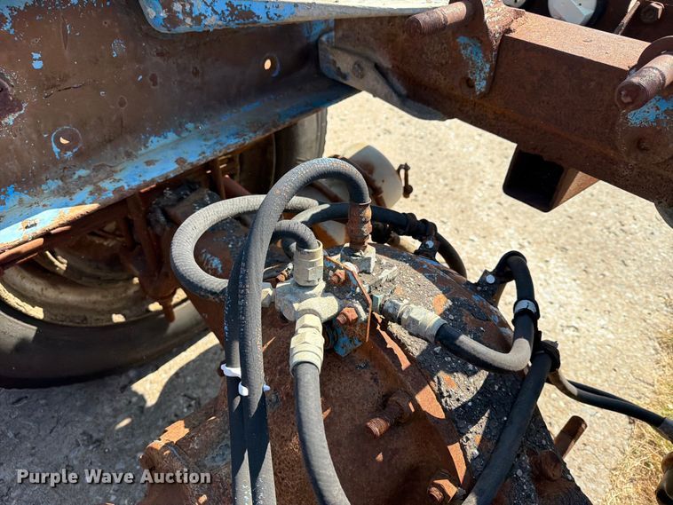 image for item FN2557 1973 Kenworth semi truck