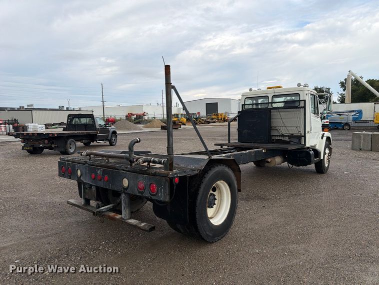 image for item FP3080 1998 Freightliner FL70 truck cab and chassis