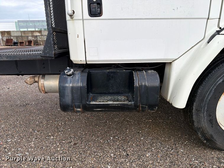 image for item FP3080 1998 Freightliner FL70 truck cab and chassis