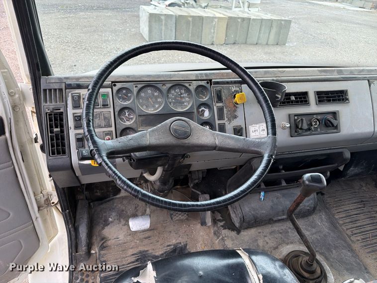 image for item FP3080 1998 Freightliner FL70 truck cab and chassis