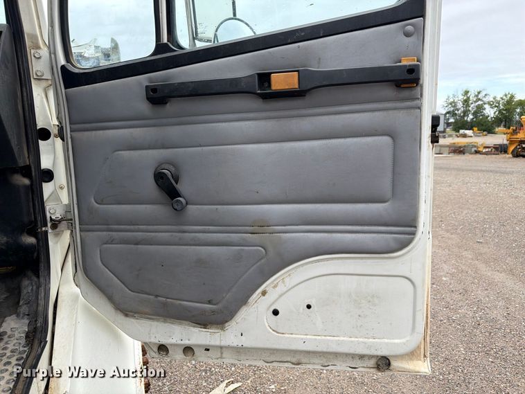 image for item FP3080 1998 Freightliner FL70 truck cab and chassis