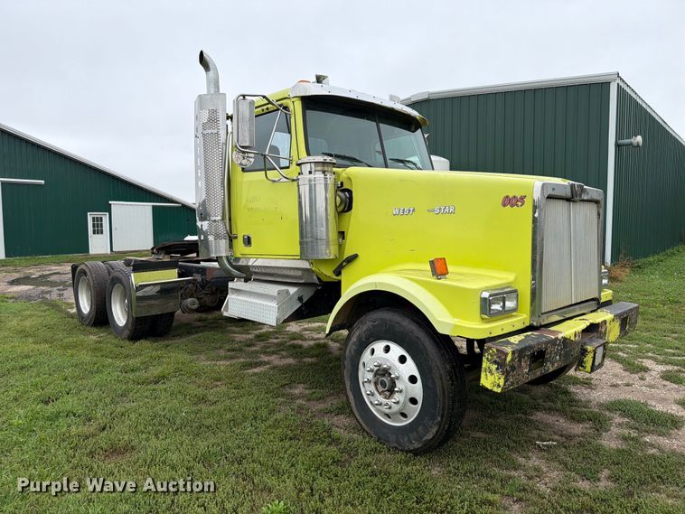 image for item FP3103 2005 Western Star 4900FA semi truck