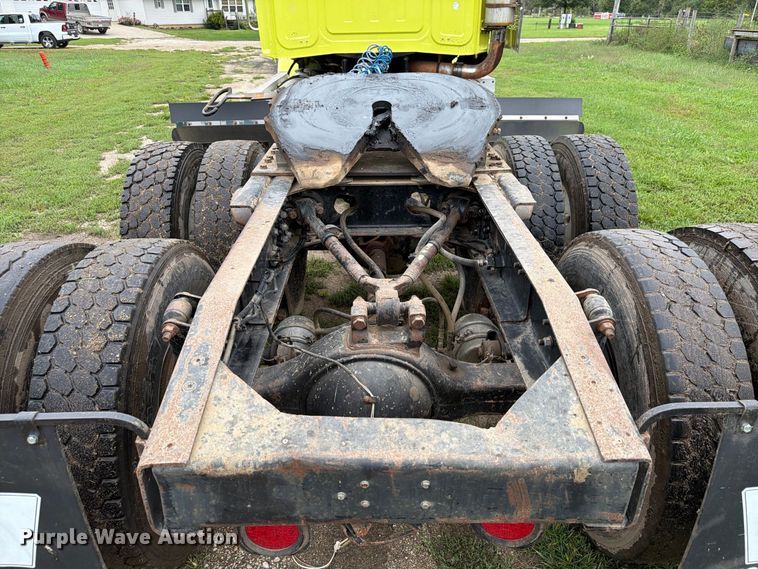 image for item FP3103 2005 Western Star 4900FA semi truck