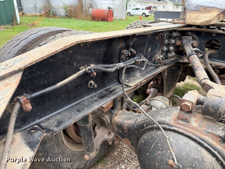 image for item FP3103 2005 Western Star 4900FA semi truck