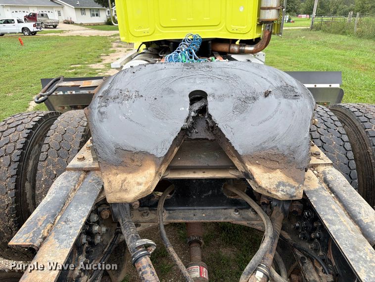 image for item FP3103 2005 Western Star 4900FA semi truck