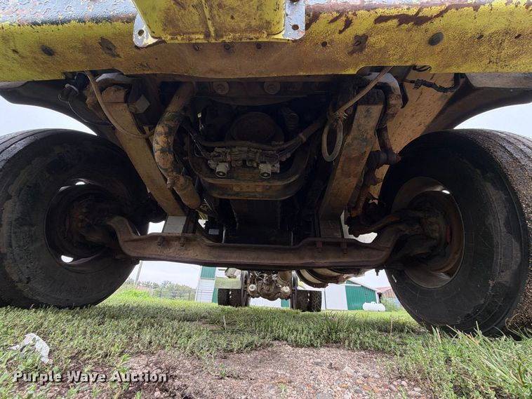 image for item FP3103 2005 Western Star 4900FA semi truck