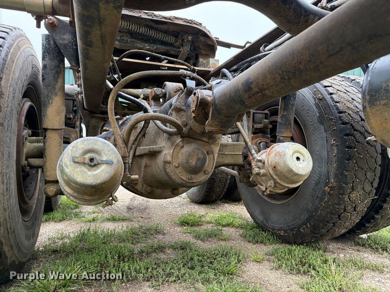 image for item FP3103 2005 Western Star 4900FA semi truck