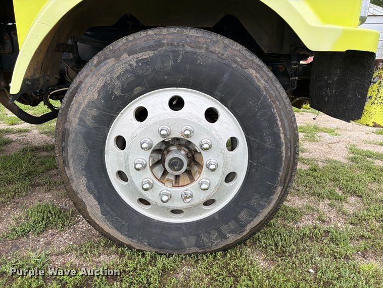 image for item FP3103 2005 Western Star 4900FA semi truck