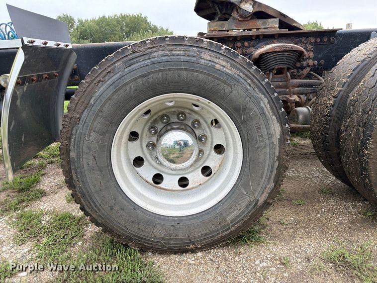 image for item FP3103 2005 Western Star 4900FA semi truck