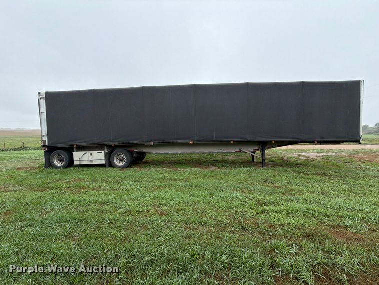 image for item FP3107 2008 Wilson ACF-365 side curtain trailer