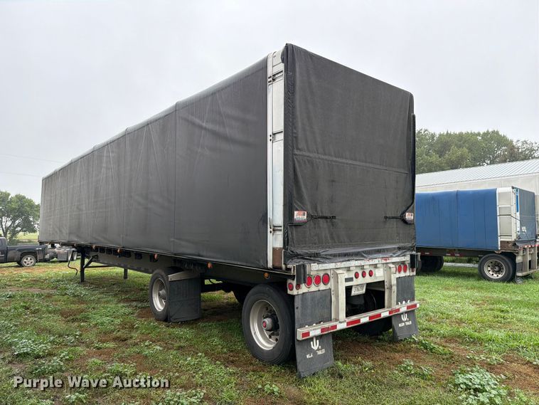 image for item FP3107 2008 Wilson ACF-365 side curtain trailer