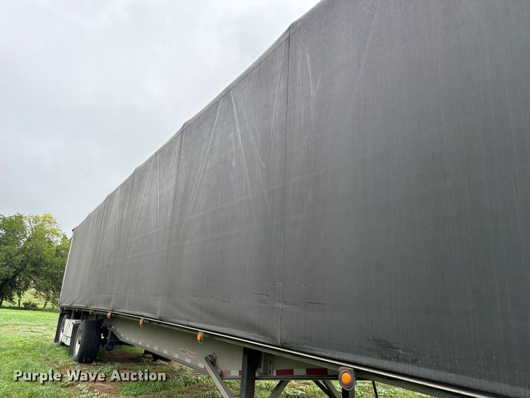 image for item FP3107 2008 Wilson ACF-365 side curtain trailer