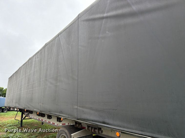 image for item FP3107 2008 Wilson ACF-365 side curtain trailer