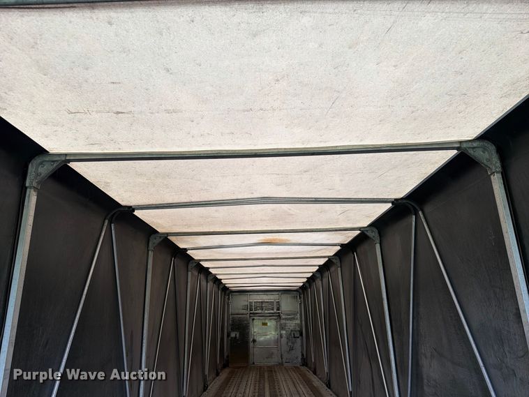 image for item FP3107 2008 Wilson ACF-365 side curtain trailer