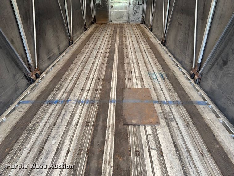 image for item FP3107 2008 Wilson ACF-365 side curtain trailer