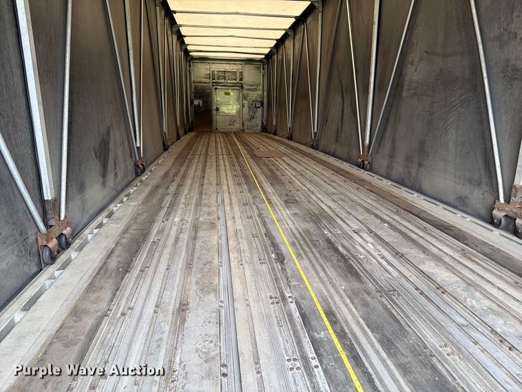 image for item FP3107 2008 Wilson ACF-365 side curtain trailer