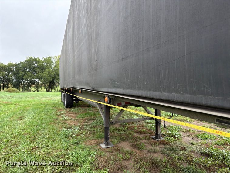 image for item FP3107 2008 Wilson ACF-365 side curtain trailer