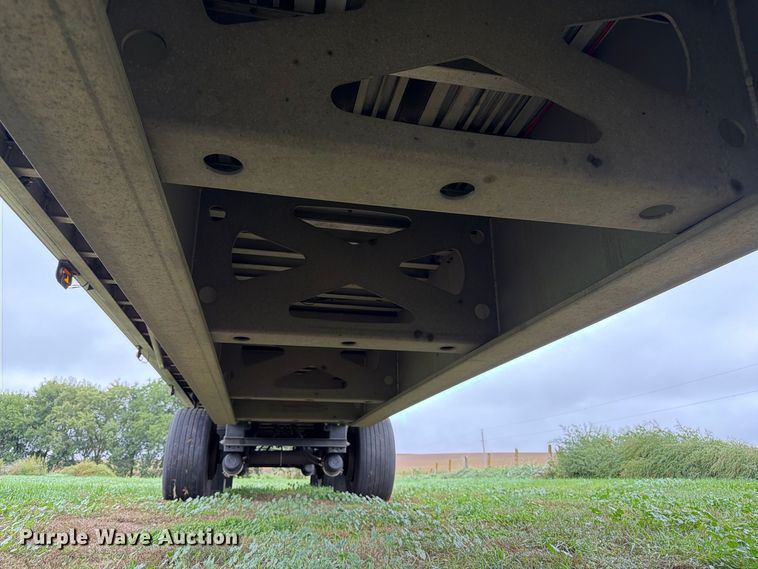 image for item FP3107 2008 Wilson ACF-365 side curtain trailer